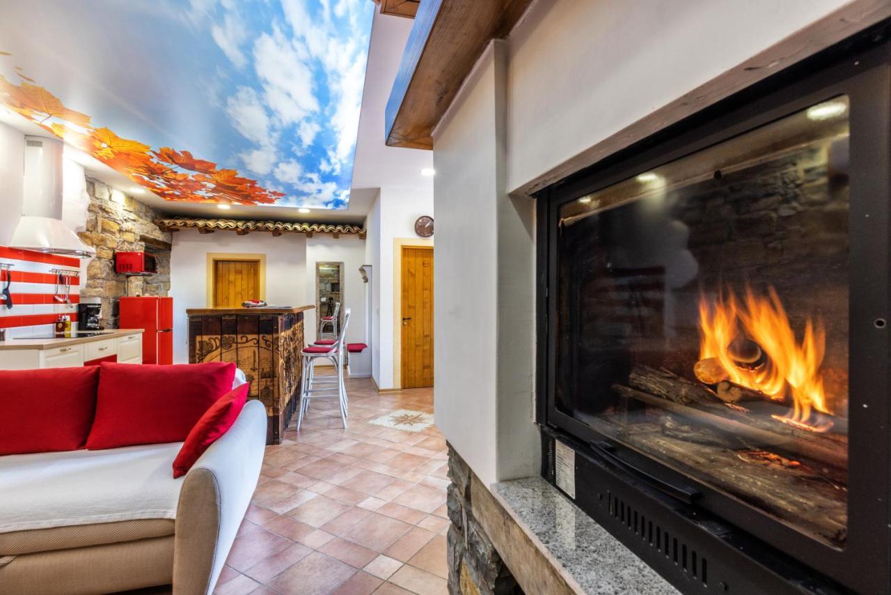 Touristfarm - Apartments "Red Fairytale" Marezige Luaran gambar
